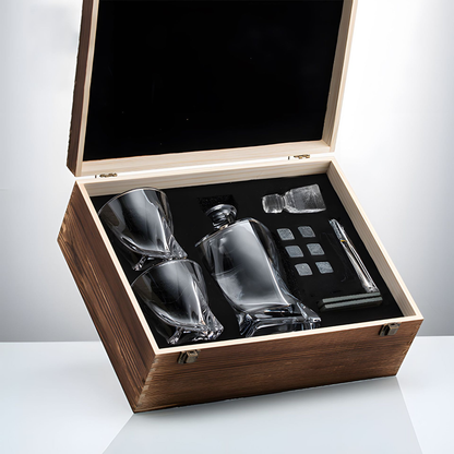 CrystalPour - Refined whisky decanter with accessories 