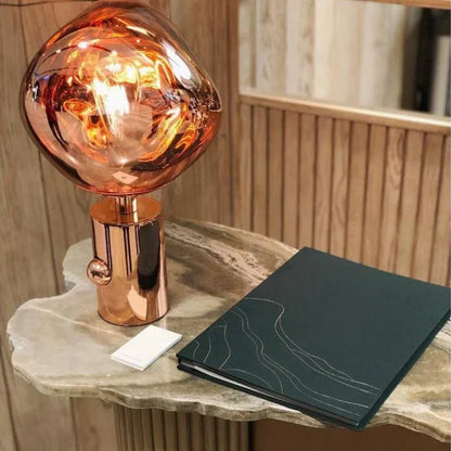 Meltique – Contemporary melting lamp