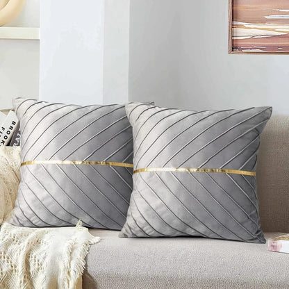 Fluwelen Kussenhoes met Gouden Leren Pailletten – Luxe Decoratie voor Uw Huis