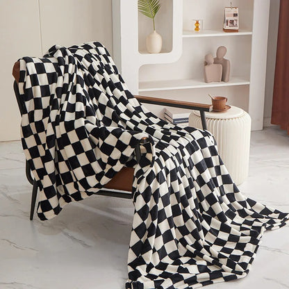 Tessellated Blanket – Soft Coral Fleece for Comfort &amp; Warmth