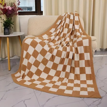 Plaid Throw Blanket – Ultra Smooth &amp; Cozy for Any Occasion