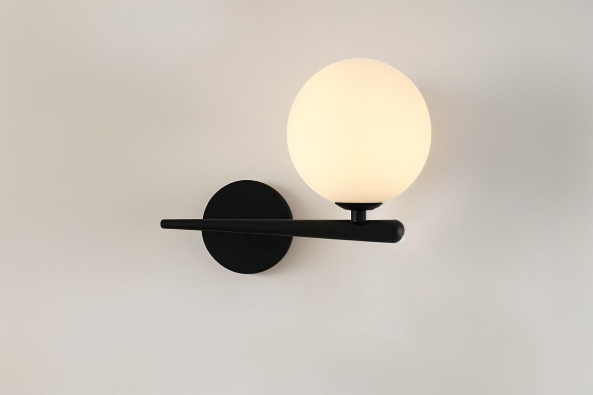 Nidia Wall Lamp - Elegant Lighting for Every Interior 