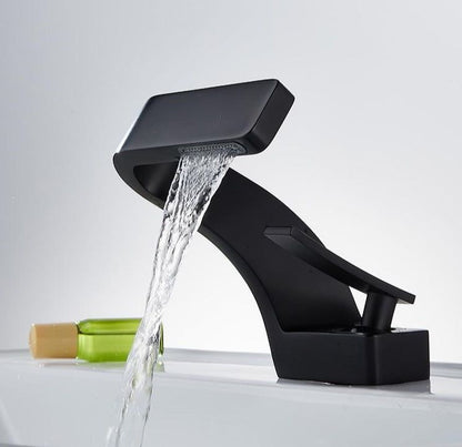 Modern Curved Faucet