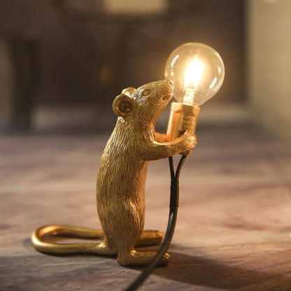 Cheeky Mouse - Creatieve en unieke tafel of kastlamp